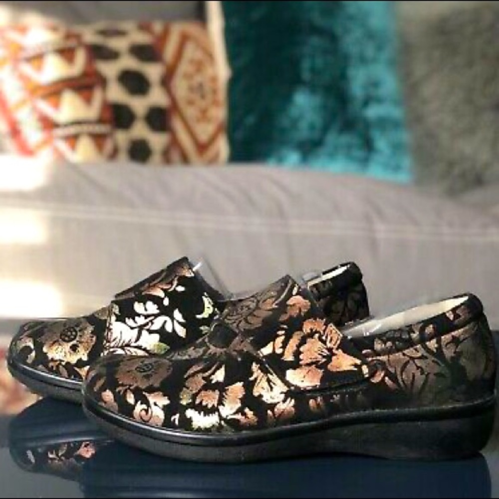 Alegria Leather Metallic Foil Floral Nubuck Slip On Shoes Size‎ 38
